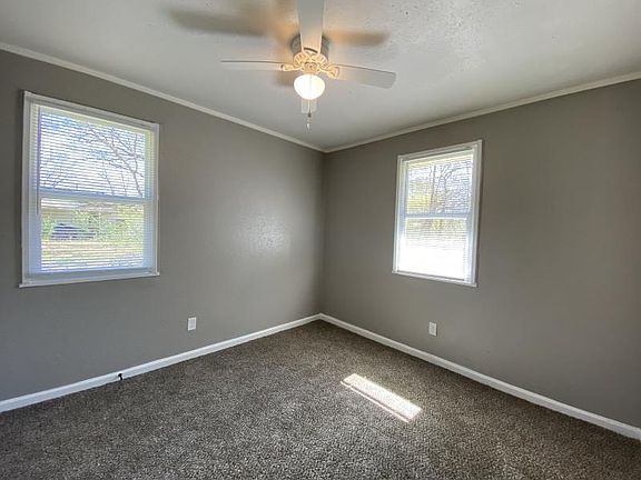 2nd image of 2965 Brewer Ave