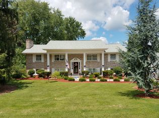 709 E McKinney Ave, Rogersville, TN 37857