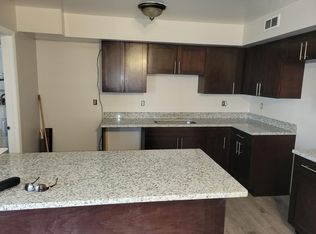 724 Cambridge Dr, Virginia Beach, VA 23454