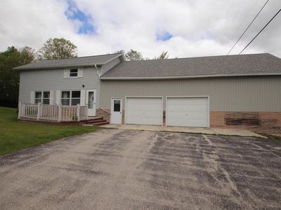 N10262 County Road G, New Holstein, WI, 53061