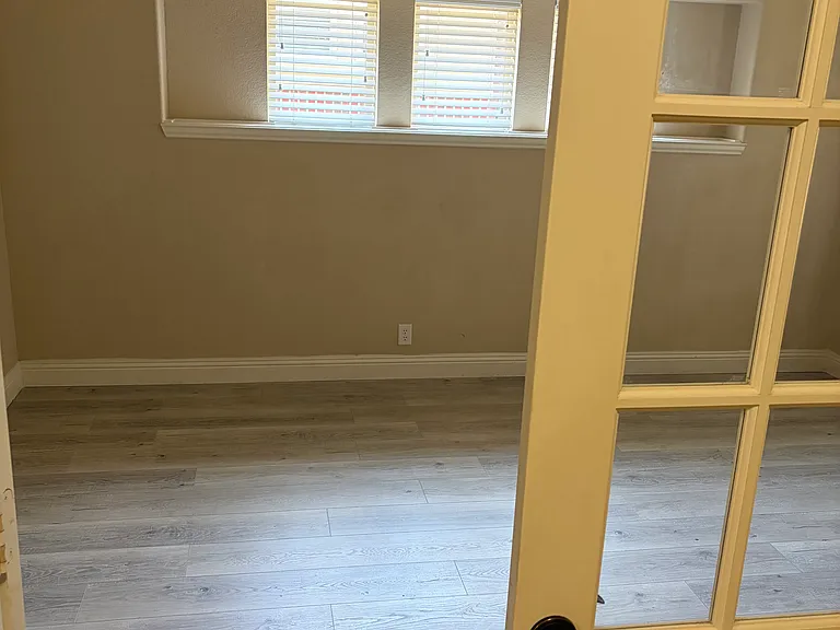 1116 Haskell Dr — Photo 31