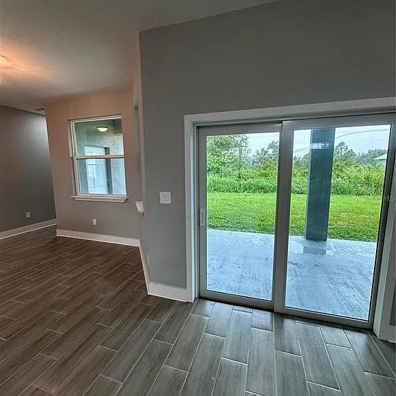13195 Drysdale Ave — Photo 28