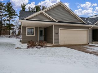 5788 Jackies Dr, Loves Park, IL 61111