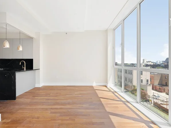 371 Lincoln Road 2 image 3 of 19
