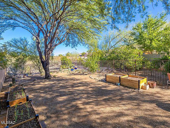 4th image of 11326 N Meadow Sage Dr