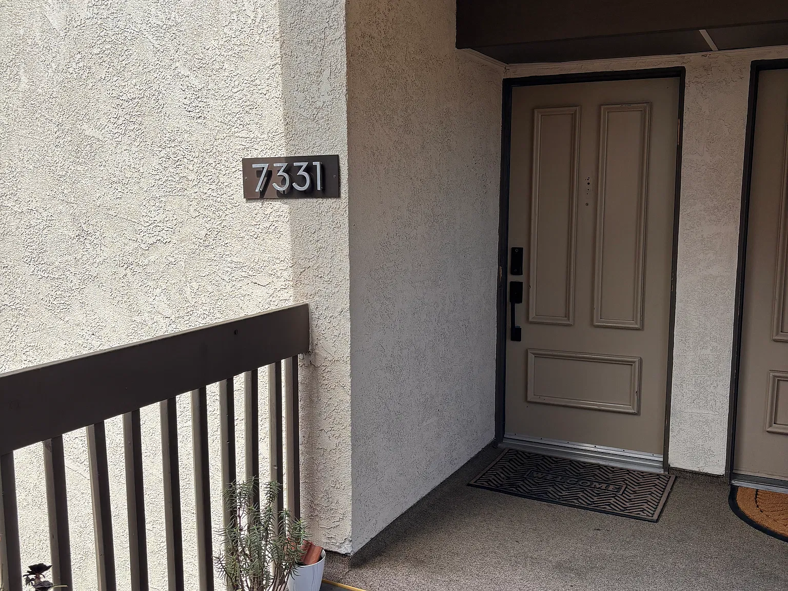 1 bed, 1056 sqft, $4,195 — Photo 3