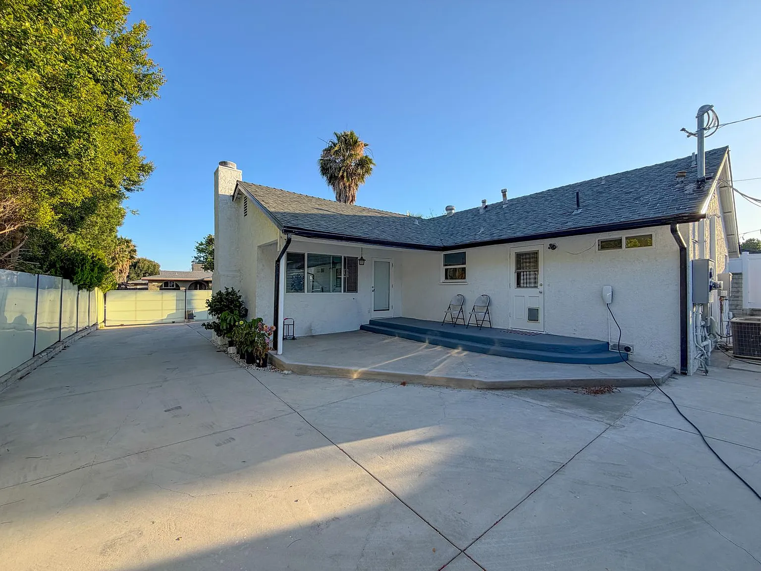 3 bed, 2217 sqft, $3,800 — Photo 1