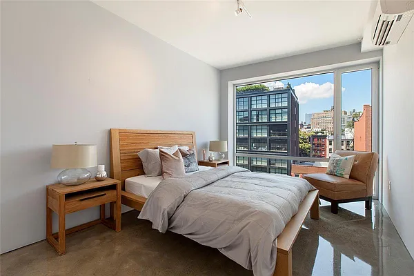 Rented by Douglas Elliman | media 16