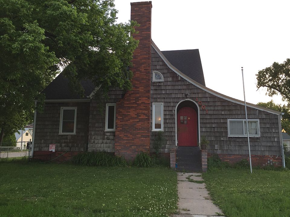 1st image of 1001 N Jackson St