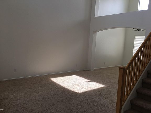 5th image of 10305 W Windsor Ave