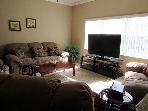2nd image of 5 Tucahoe Way