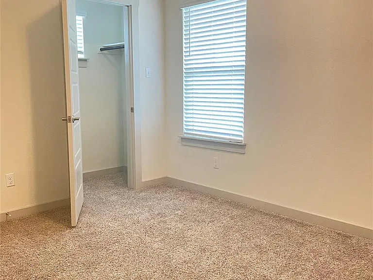 5128 Vanner Path — Photo 14