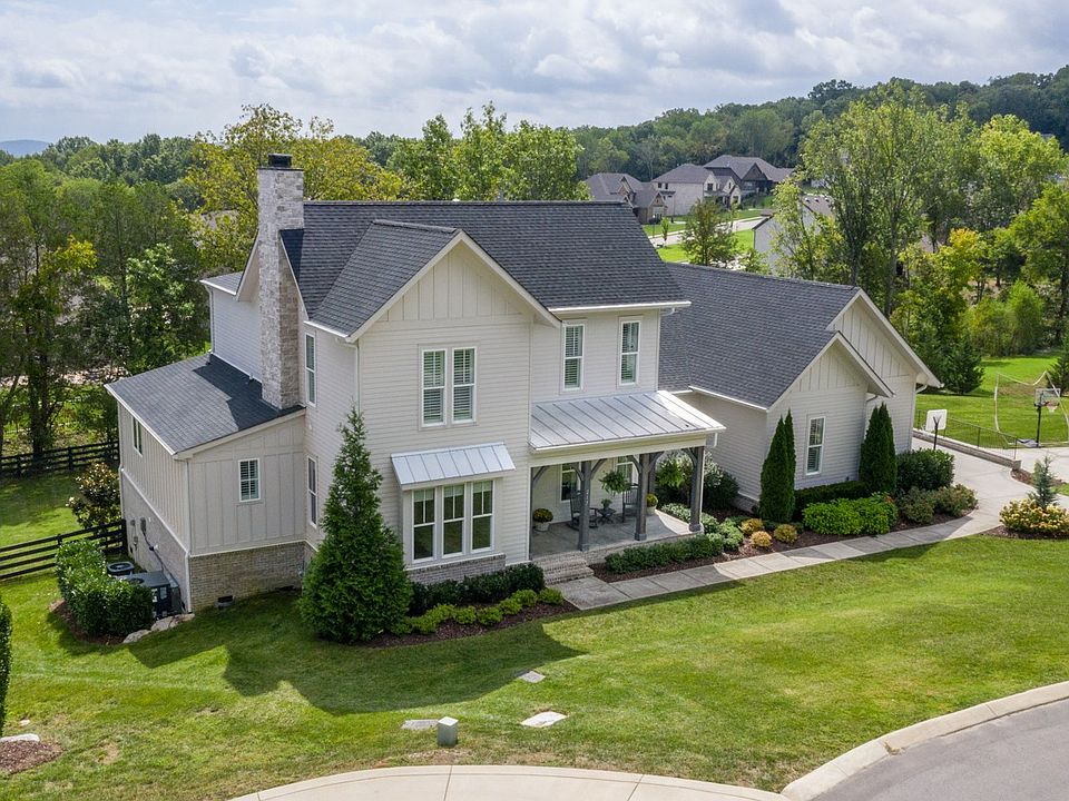 1st image of 217 Gilchrist South Cir