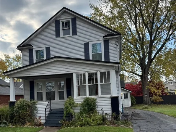 9 Willowbrook Ave, Dunkirk, NY 14048