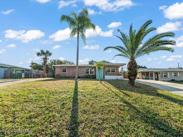 2217 Saint Dunston Ln, Melbourne, FL 32935