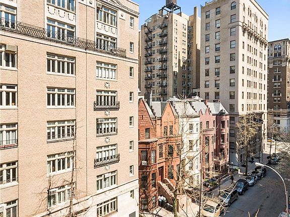 5th image of 320 W 89th St APT 6A
