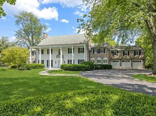151 Meadow Ln, Winnetka, IL