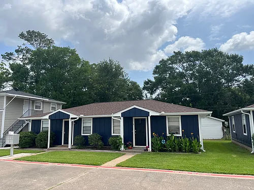 717 Cedar Bayou Rd #4 Photo 1