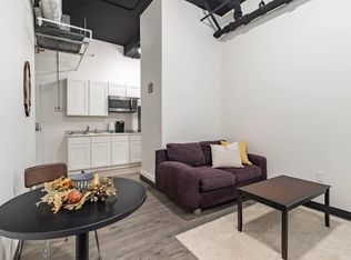 620 S 3rd St #24, Louisville, KY 40202