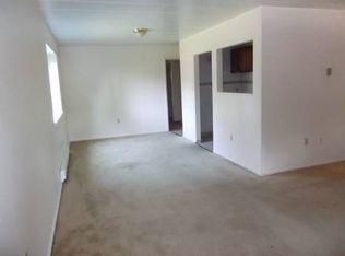 506 3rd St APT 1, North Versailles, PA