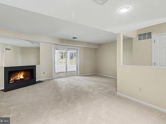4th image of 1829 Wexford Rd
