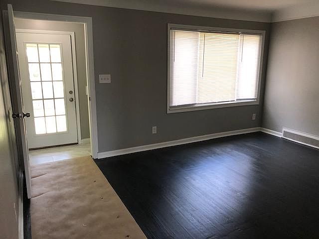 1st image of 1531 Richmond Ave