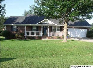 184 Andover Ln, Huntsville, AL 35811