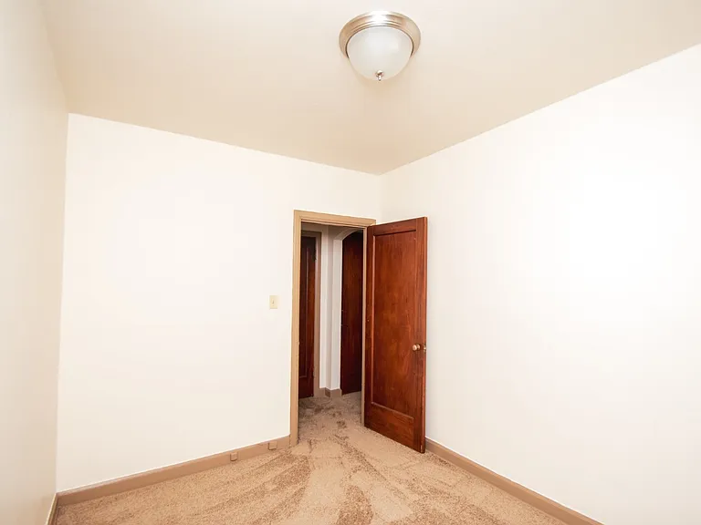 55 Hamilton Park — Photo 5