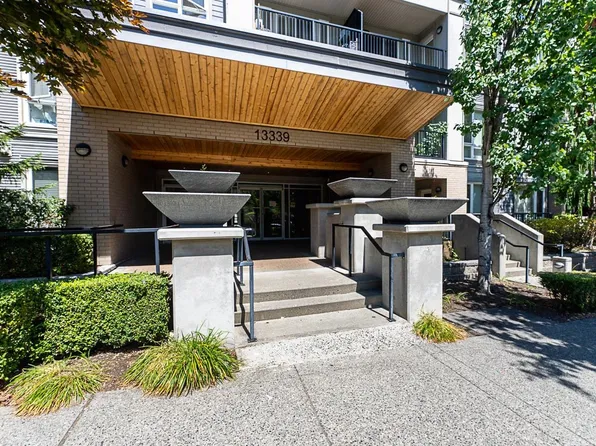 13339 102a Ave #216, Surrey, BC V3T 0C5