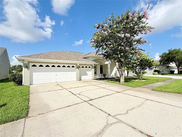 14606 Coral Berry Dr — Photo 3