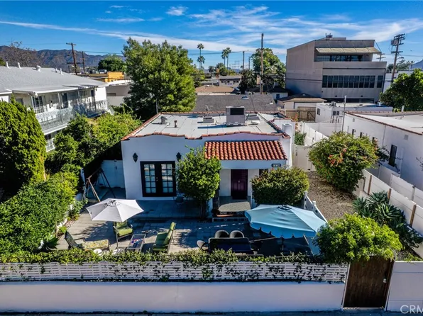 5516 Willowcrest Ave, North Hollywood, CA 91601