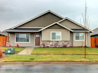 2705 SW Elmer Nelson Ln, Grants Pass, OR 97527