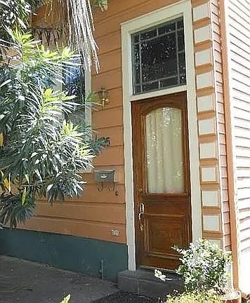 1st image of 805 Dante St