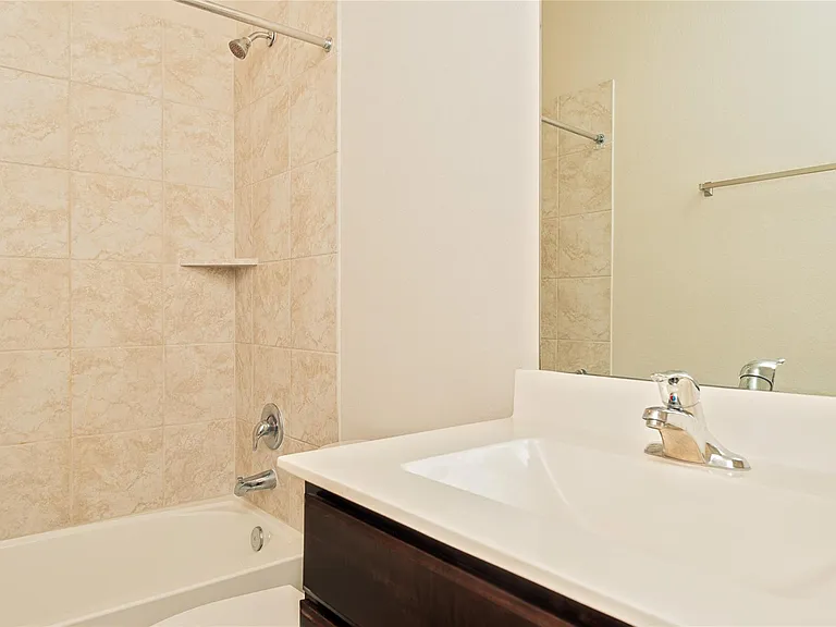 13845 Rock Island Trl — Photo 10