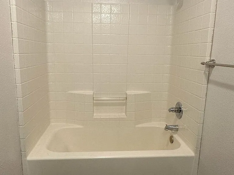 4106 W Prospect Ave — Photo 15