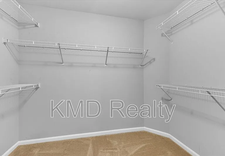 1935 Fleetwood Dr — Photo 20
