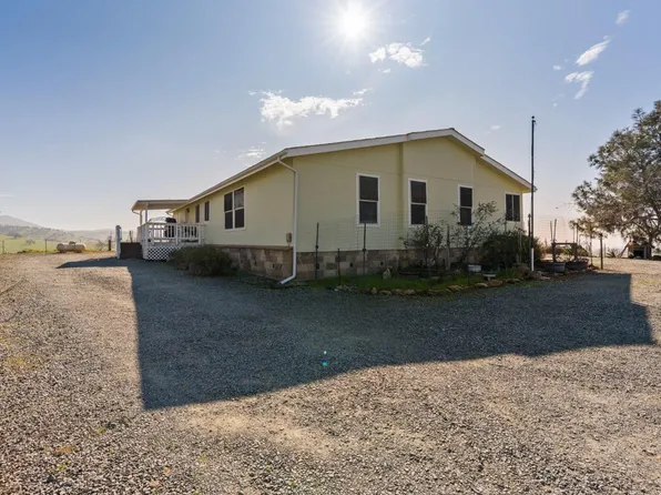 9284 Banderilla Dr, La Grange, CA 95329