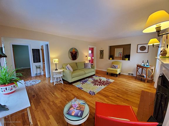 3rd image of 1117 Wildwood Dr