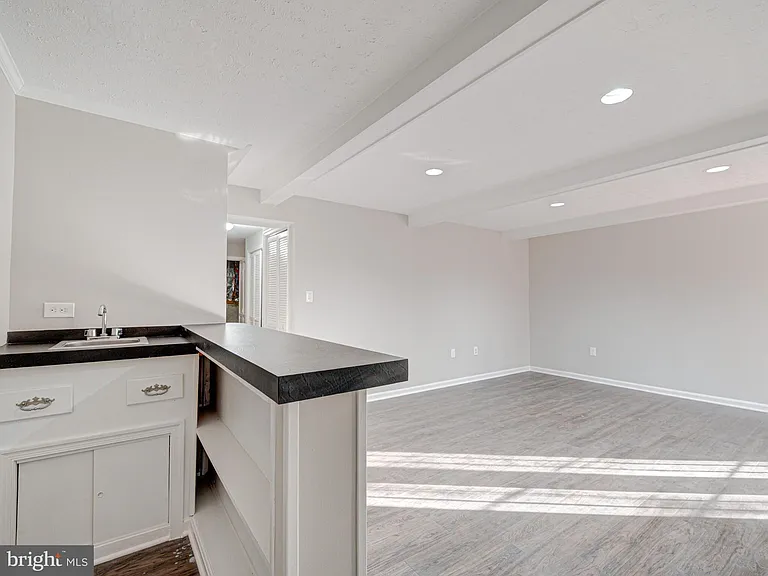 10332 Mockingbird Pond Ct — Photo 33