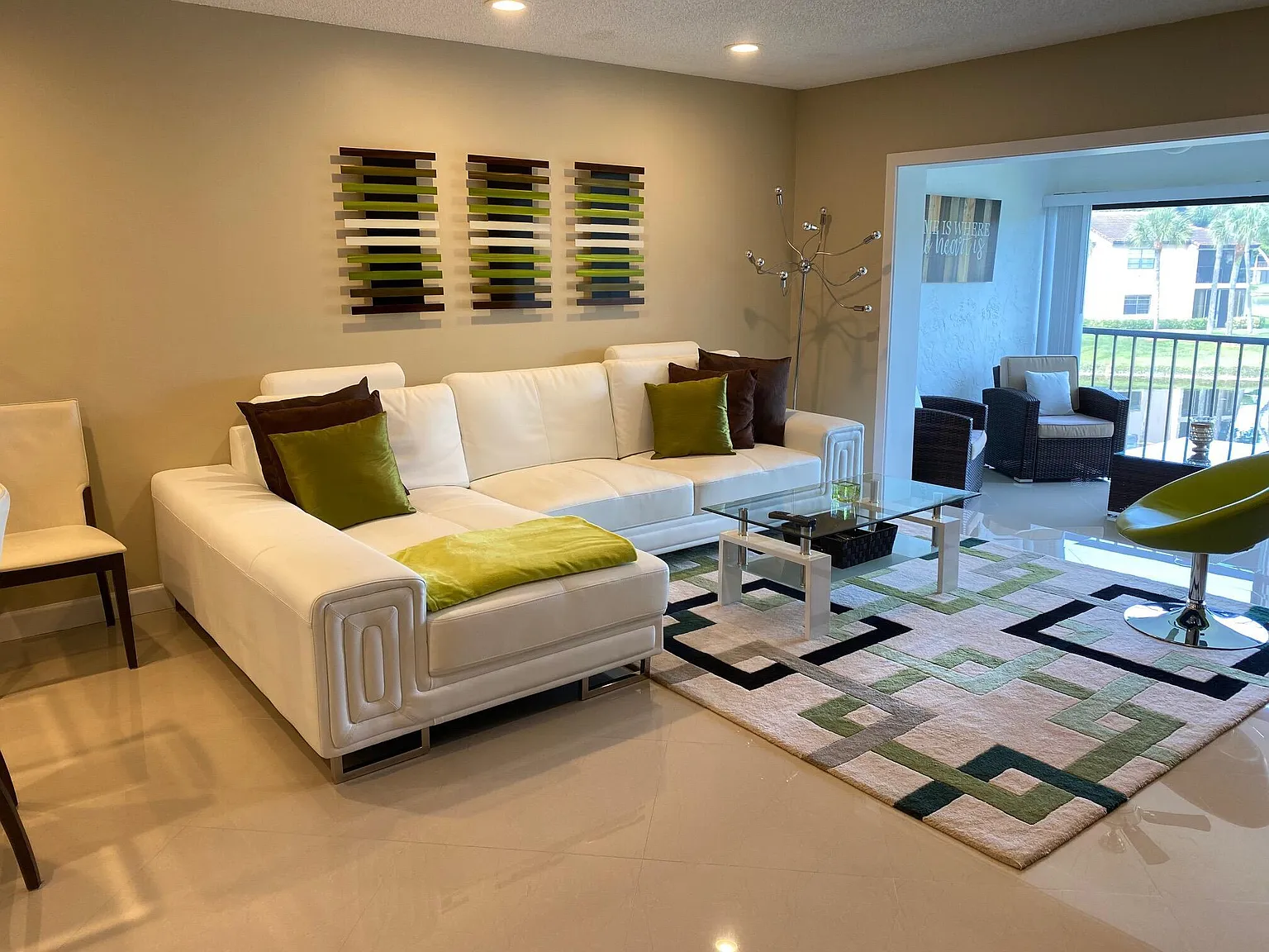 2 bed, 2.0 bath, 1216 sqft, $2,895 — Photo 4
