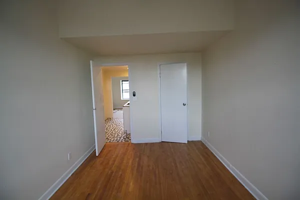 Rented by Brooklyn Bridge | media 13