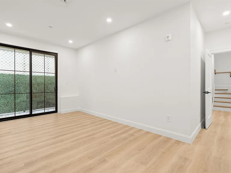 27 Shepard St #3 — Photo 26