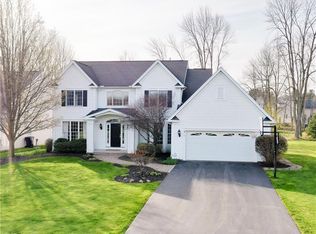 7 Acadian Rise, Fairport, NY 14450