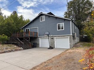 585 Walnut St, Weed, CA 96094