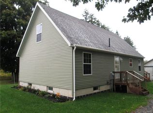 5017 Hermitage Rd, Gainesville, NY 14066