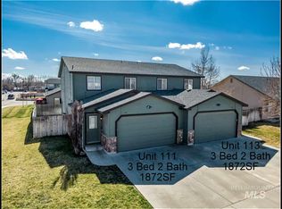 111/113 SW Quaker Dr, Mountain Home, ID 83647
