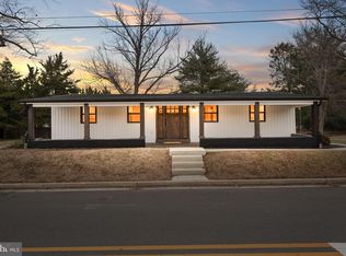 2 Schrier Ave, Salem, NJ 08079