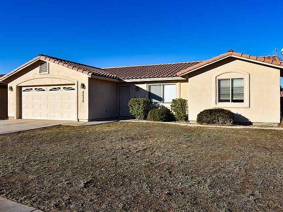 3rd image of 2672 S Tensleep Ave