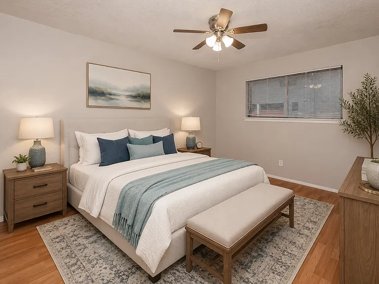 Esperanza Apartments — Photo 5