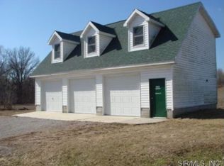 11751 Piasa Hvn, Godfrey, IL 62035